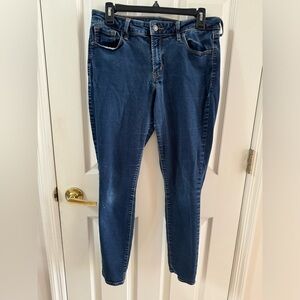 Old Navy Rockstar Super Skinny mid-rise jeans size 12
